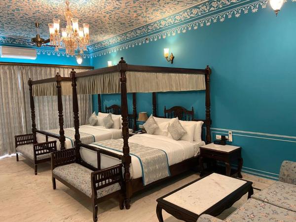 Umaid Farm Resort- A Legancy Vintage Stay In Jaipur : photo 7 de la chambre suite