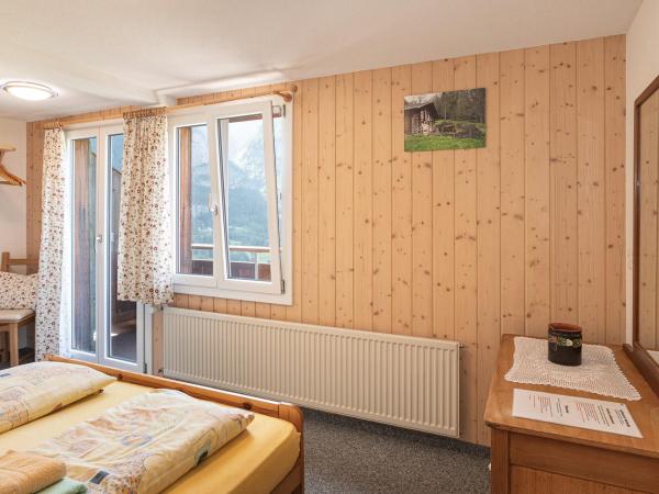 Lehmann's Herberge Hostel : photo 8 de la chambre chambre double avec balcon