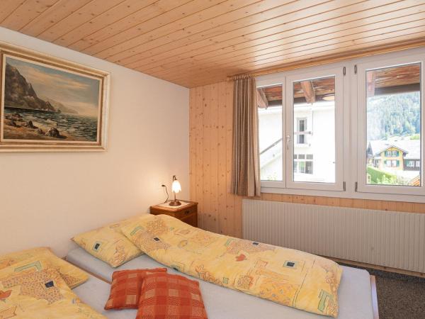 Lehmann's Herberge Hostel : photo 9 de la chambre chambre lits jumeaux avec salle de bains