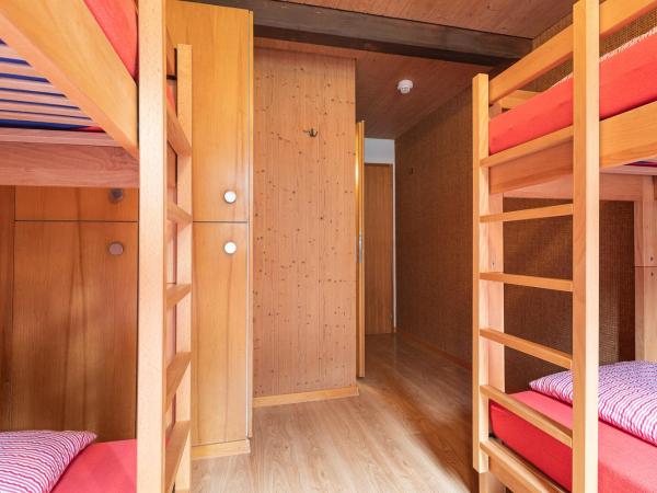 Lehmann's Herberge Hostel : photo 9 de la chambre chambre quadruple standard