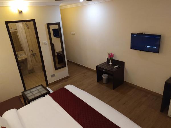 Hotel Ashok Residency : photo 6 de la chambre chambre double deluxe (2 adultes + 1 enfant)