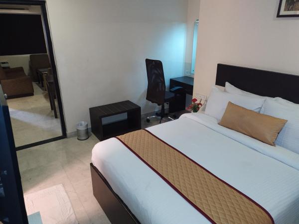 Hotel Ashok Residency : photo 1 de la chambre chambre double deluxe (2 adultes + 1 enfant)