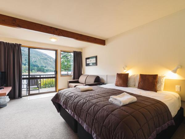 Hawea Hotel : photo 6 de la chambre chambre d’hôtel familiale standard avec mezzanine et salle de bains privative - vue sur lac