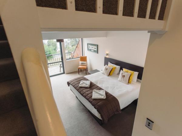 Hawea Hotel : photo 8 de la chambre chambre d’hôtel familiale avec mezzanine et salle de bains privative - vue sur lac