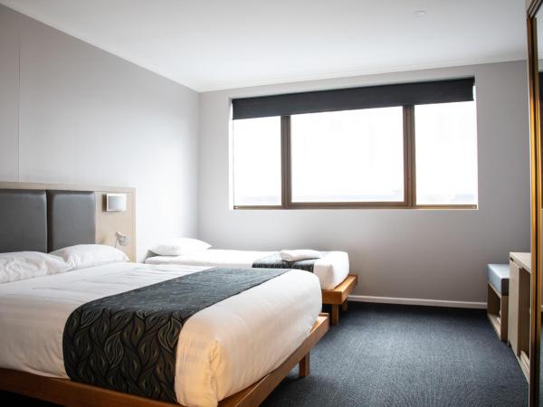 Madison Capital Executive Apartments : photo 2 de la chambre studio apartment queen + single bed - ct2            