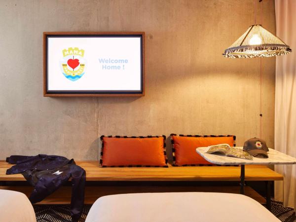 Mama Shelter Paris West : photo 3 de la chambre grande chambre lits jumeaux mama