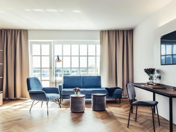 Hotel Dermuth Klagenfurt : photo 3 de la chambre suite standard