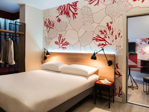 ibis Styles Barcelona City Bogatell : photo 5 de la chambre chambre familiale communicante avec 2 chambres adjacentes