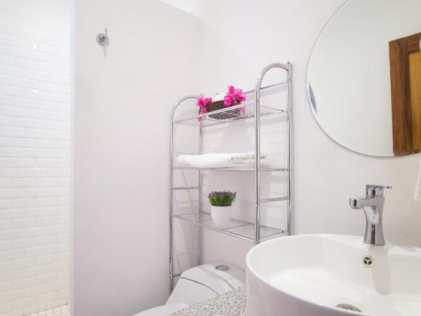 Hotel Villa del Mar Tradicional : photo 7 de la chambre suite avec kitchenette