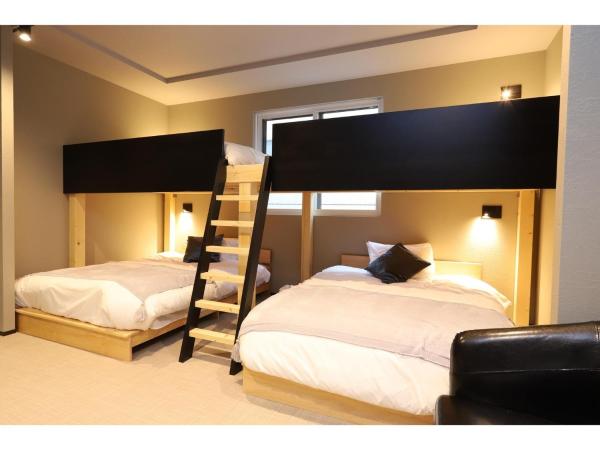 Uchi Living Stay AOZORA : photo 8 de la chambre chambre familiale avec douche 