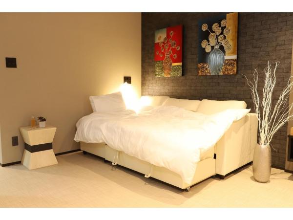 Uchi Living Stay AOZORA : photo 4 de la chambre chambre familiale avec douche 
