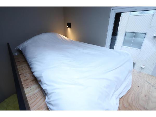 Uchi Living Stay AOZORA : photo 8 de la chambre chambre familiale avec douche 