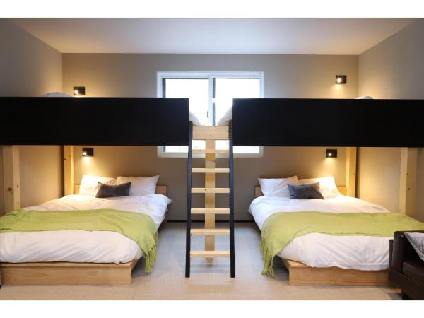 Uchi Living Stay AOZORA : photo 6 de la chambre chambre familiale avec douche 