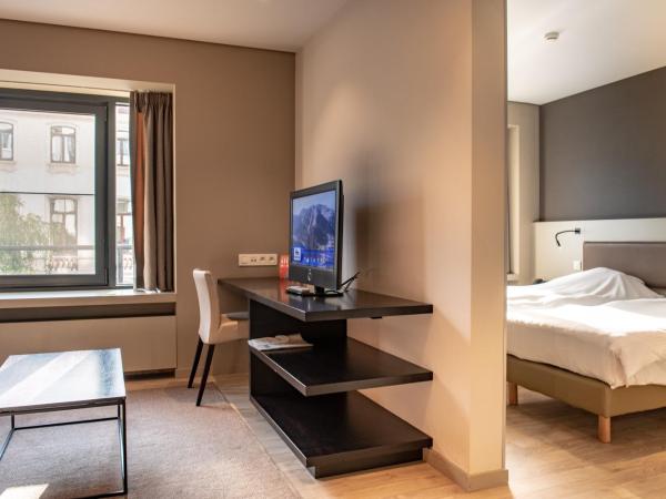 Castelnou Aparthotel : photo 3 de la chambre appartement avec 3 lits simples