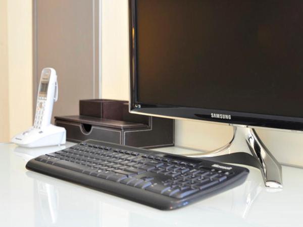 Yonge Suites Furnished Apartments : photo 1 de la chambre appartement 1 chambre - vue partielle sur ville