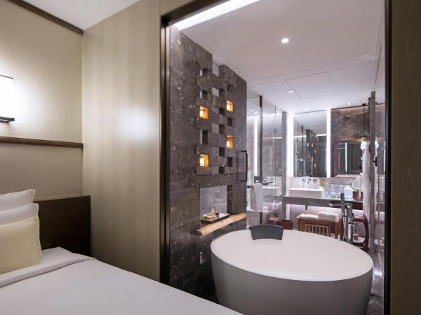 The Anandi Hotel and SPA - Luxury Healing Hotel for Wellbeing : photo 3 de la chambre chambre lits jumeaux premier