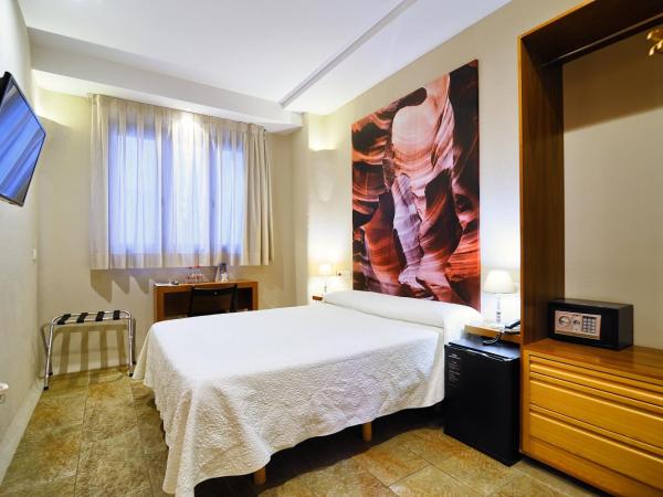 Hotel Sabbia by Gabbeach : photo 3 de la chambre chambre double (vue intérieure)