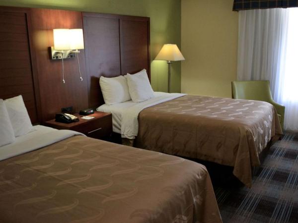 Quality Inn Midtown : photo 2 de la chambre chambre double avec 2 lits doubles - non-fumeurs