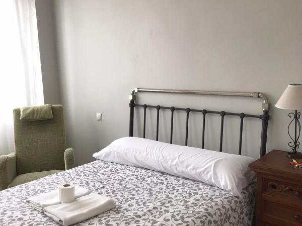 Rooms Suite Planetario : photo 2 de la chambre chambre double avec salle de bains privative