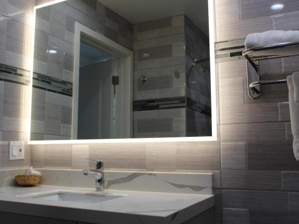 Mirage Inn & Suites : photo 2 de la chambre chambre familiale deluxe