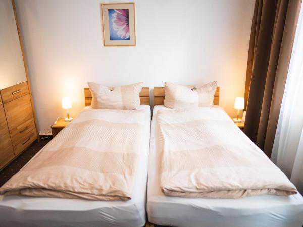 Pension am Heusteig : photo 10 de la chambre chambre triple standard