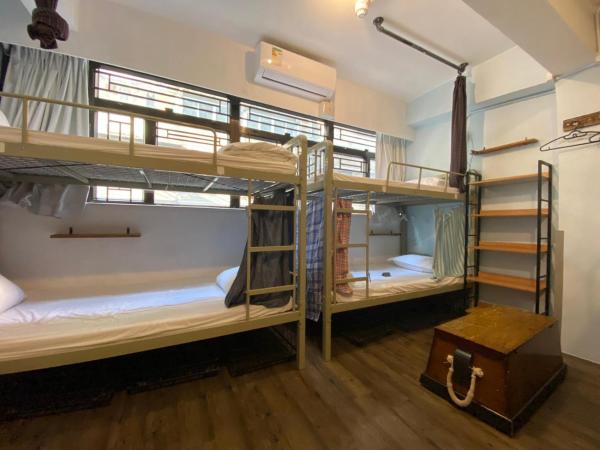 Hop Inn : photo 9 de la chambre lit dans dortoir mixte de 4 lits