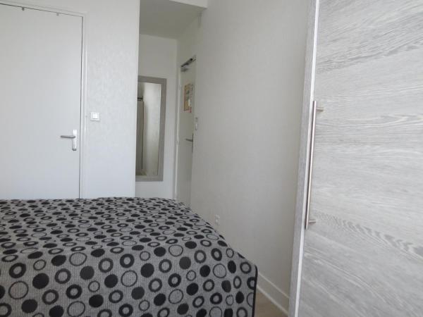 Hôtel de Clèves : photo 3 de la chambre chambre simple