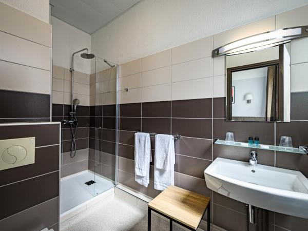 Hotel Gascogne : photo 6 de la chambre chambre lits jumeaux