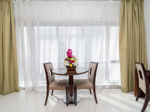 Star Metro Deira Hotel Apartments : photo 5 de la chambre studio lits jumeaux de luxe