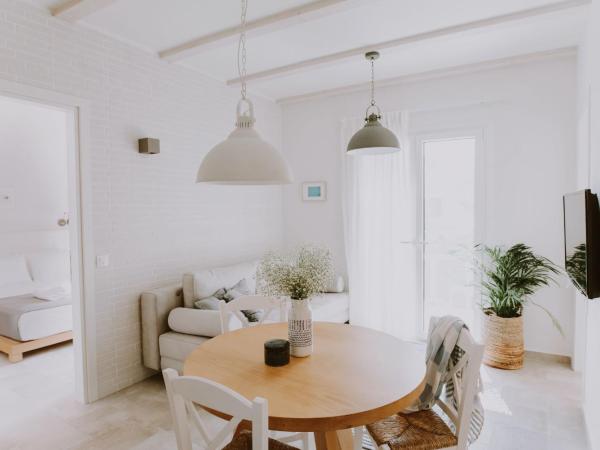 ERIEL Boutique Apartments : photo 5 de la chambre appartement 2 chambres