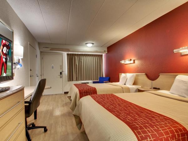 Red Roof Inn St Louis - Westport : photo 4 de la chambre chambre standard avec 2 lits doubles - non-fumeurs