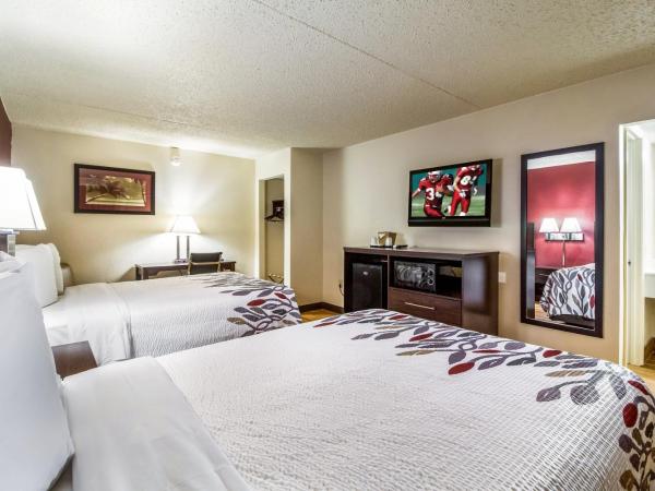 Red Roof Inn Houston East I-10 : photo 3 de la chambre chambre double deluxe avec 2 lits doubles - non-fumeurs