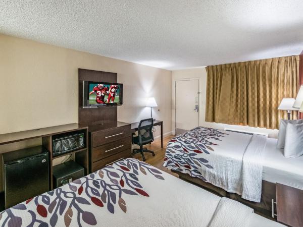 Red Roof Inn Orlando South - Florida Mall : photo 5 de la chambre chambre double de luxe avec 2 lits doubles - non-fumeurs