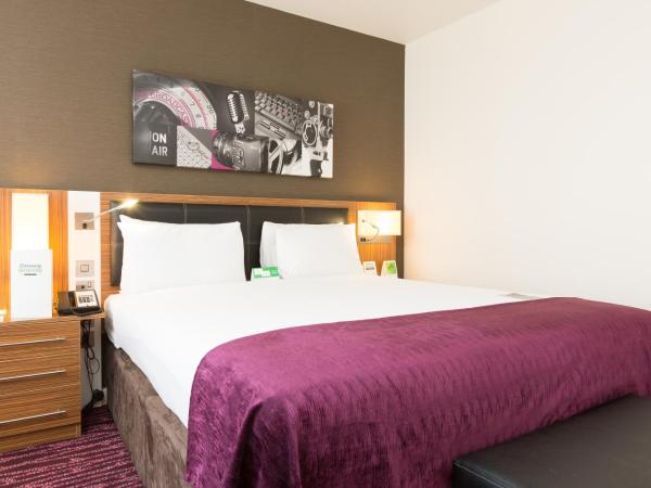 Holiday Inn Manchester-Mediacityuk, an IHG Hotel : photo 1 de la chambre chambre double standard