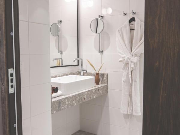 Clarion Hotel Sea U : photo 4 de la chambre chambre supérieure avec balcon