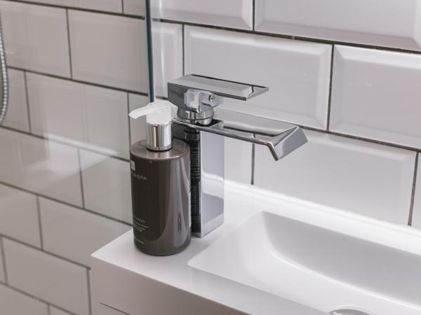 CitySpace Tower Bridge : photo 10 de la chambre chambre familiale sans fenêtre - sous-sol