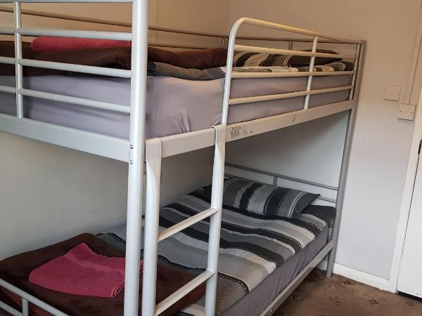 Hour Glass Hotel : photo 3 de la chambre chambre simple avec salle de bains commune