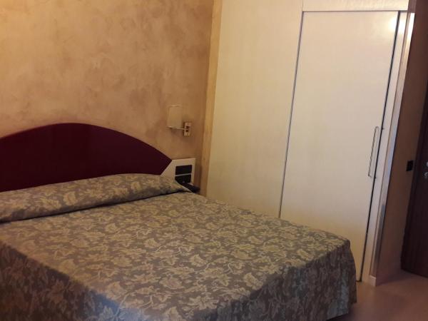 Hotel Continental : photo 1 de la chambre chambre double pour 1 adulte
