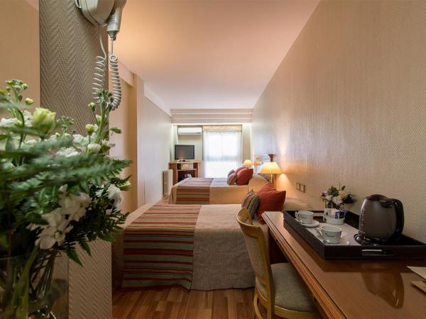 Hotel Solans Riviera : photo 2 de la chambre chambre triple standard
