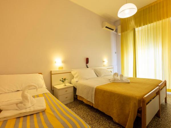 Hotel Giumer : photo 1 de la chambre chambre double ou lits jumeaux supérieure