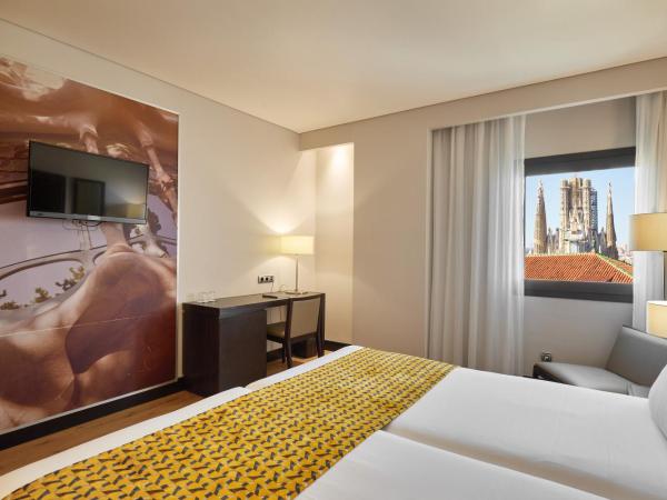 Eurostars Monumental : photo 3 de la chambre double room with sagrada familia view