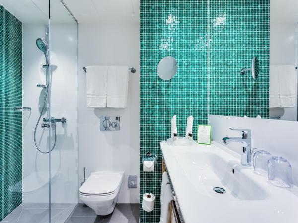 Holiday Inn - Warsaw City Centre, an IHG Hotel : photo 3 de la chambre chambre double avec canapé-lit