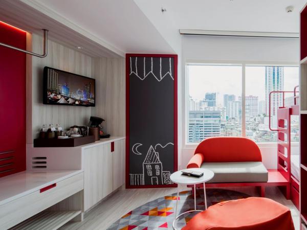 Centara Watergate Pavilion Hotel Bangkok : photo 3 de la chambre résidence familiale premium