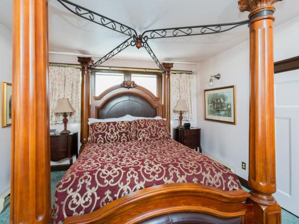 Beaconsfield Bed and Breakfast - Victoria : photo 2 de la chambre chambre lit queen-size