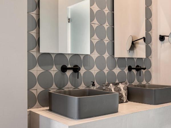 Cooks club City Beach Rhodes : photo 6 de la chambre suite avec balcon