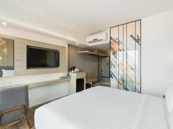 Hotel Amber Pattaya : photo 6 de la chambre chambre deluxe double ou lits jumeaux