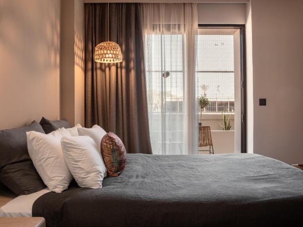 Cooks club City Beach Rhodes : photo 2 de la chambre chambre double avec terrasse