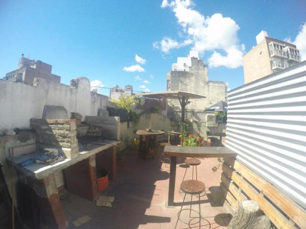 Kymani House : photo 7 de la chambre chambre double ou lits jumeaux avec salle de bains privative externe