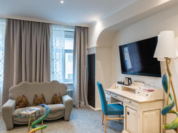 Altstadthotel Wolf-Dietrich : photo 4 de la chambre suite