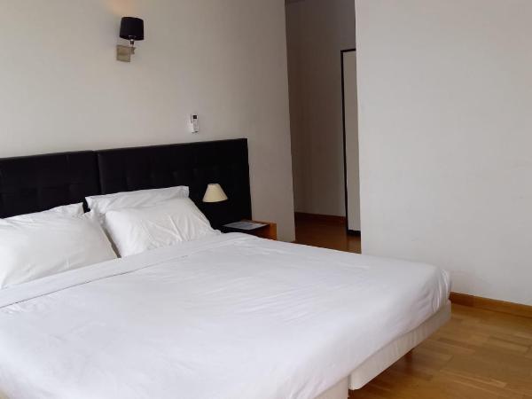 Fado Bed & Breakfast - Santos : photo 6 de la chambre chambre double ou lits jumeaux standard
